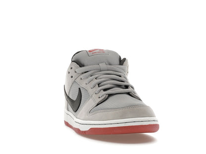 Nike SB Dunk Low Anthracite Light Redwood
