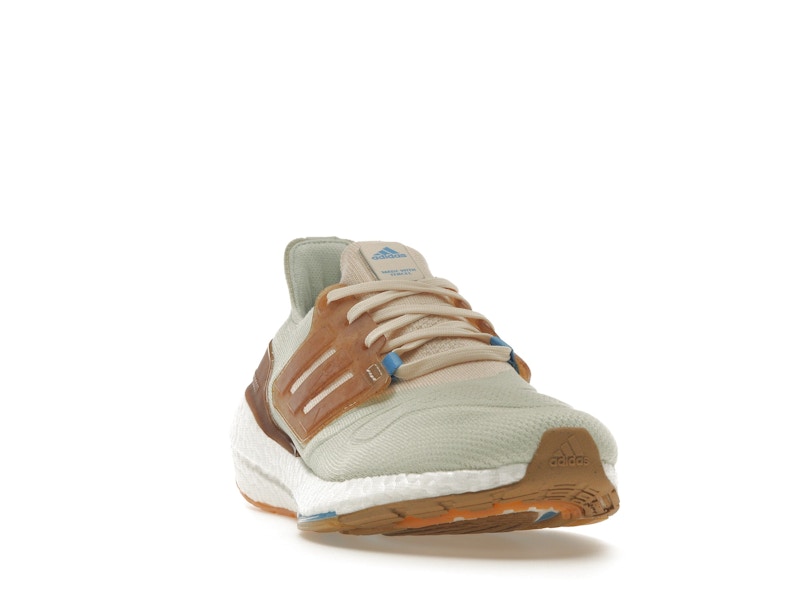 adidas Ultra Boost 22 Made with Nature Linen Green