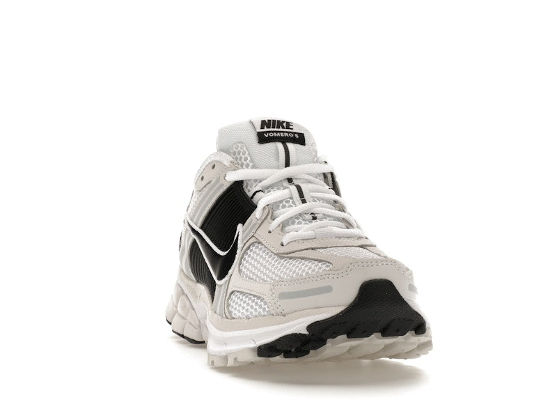 Nike Zoom Vomero 5 White Black