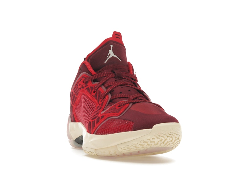 Jordan 37 Low Lift Up (Women's)