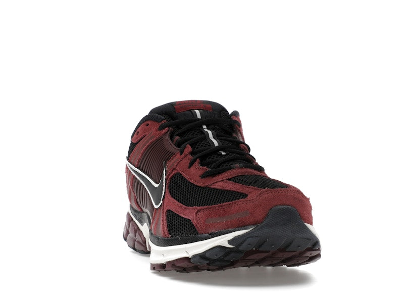 Nike Zoom Vomero 5 Dark Team Red