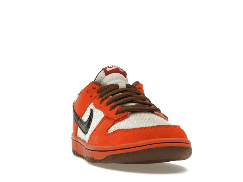 Nike SB Dunk Low Top Ramen