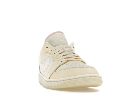 Jordan 1 Low SE Seersucker (Women's)