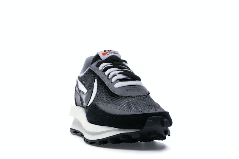Nike LD Waffle sacai Black