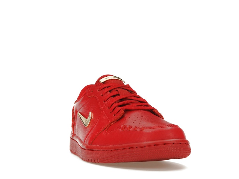 Jordan 1 Low Method of Make Gym Red Metallic Gold (Women's)