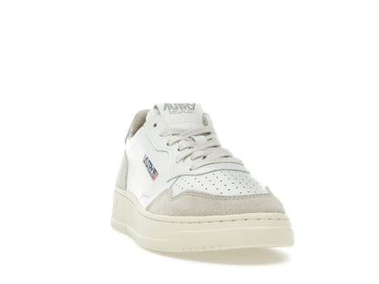 Autry Medalist Leather Low White Silver Blue Beige (Women's)