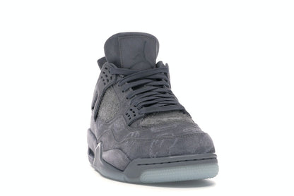 Jordan 4 Retro Kaws
