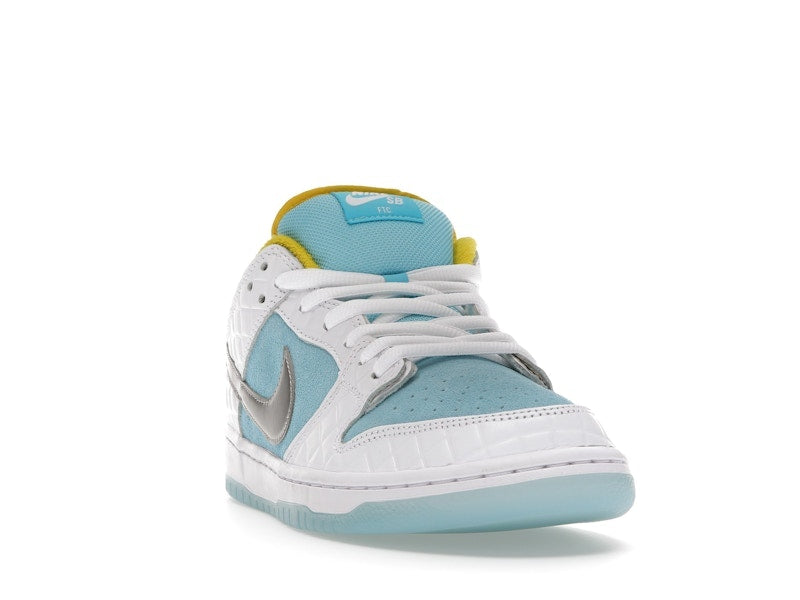 Nike SB Dunk Low FTC Lagoon Pulse