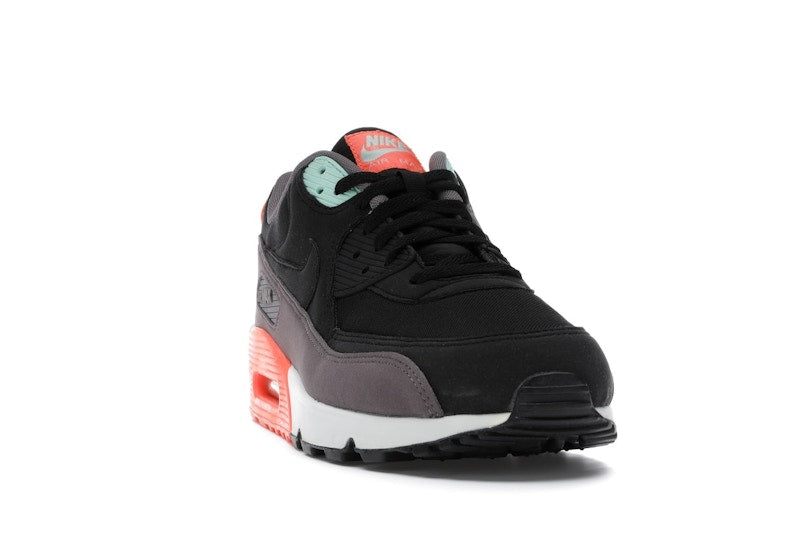 Nike Air Max 90 Hyper Crimson