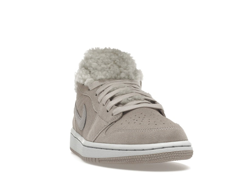 Jordan 1 Low SE Sherpa Fleece (Women's)
