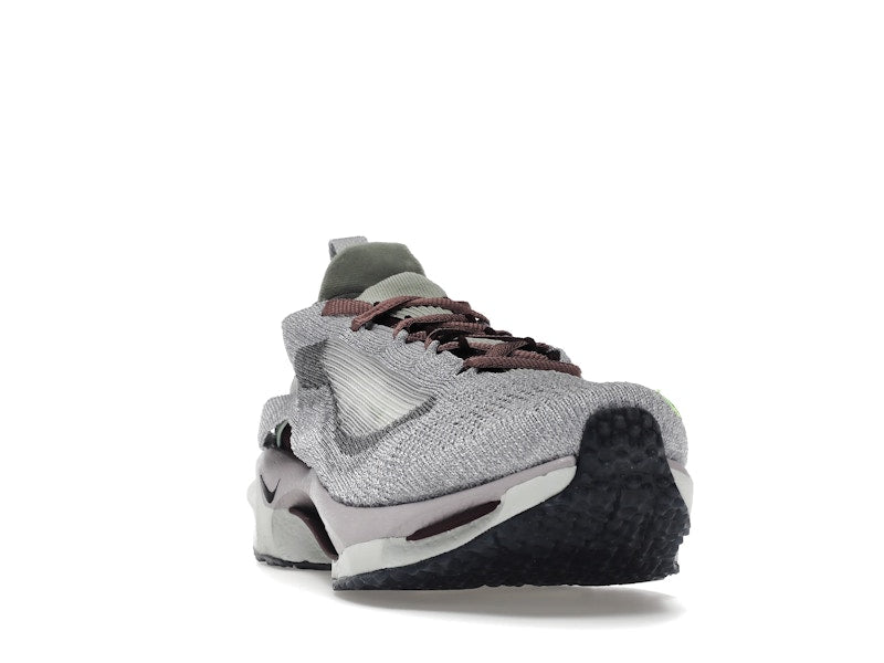 Nike Spark Flyknit Burgundy Crush and Racer Blue