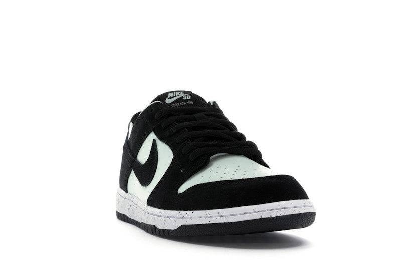 Nike SB Dunk Low Barely Green