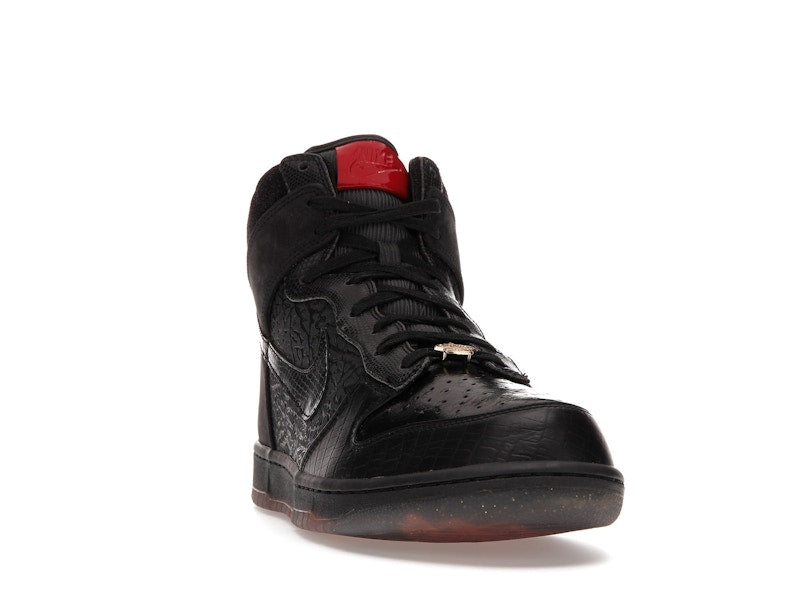 Nike Dunk High Mighty Crown