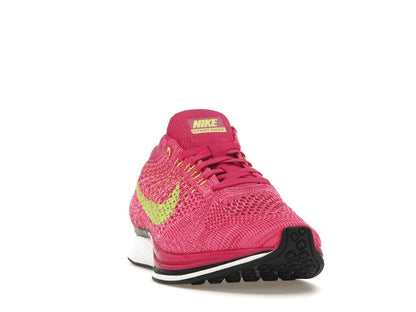 Nike Flyknit Racer Fireberry