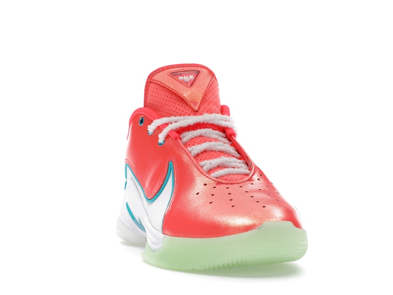Nike LeBron 22 Christmas