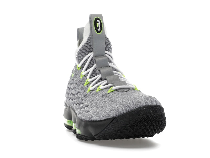 Nike LeBron 15 Air Max 95