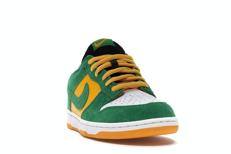 Nike SB Dunk Low Bucks
