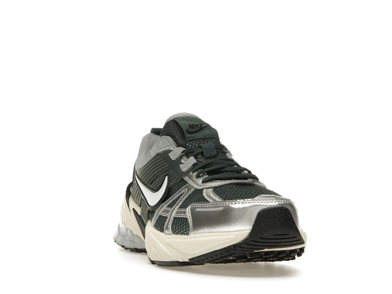 Nike V2K Run Vintage Green