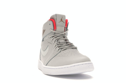 Jordan 1 Retro High Nouveau Pure Platinum Bright Crimson