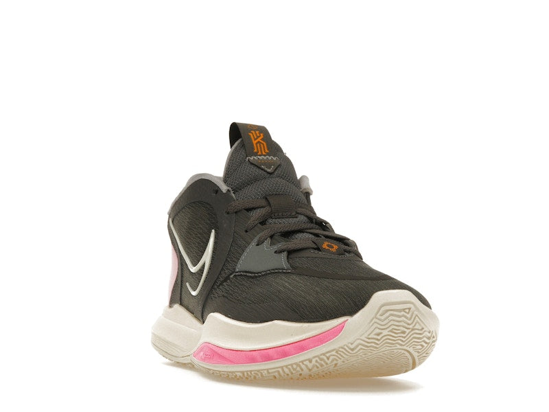 Nike Kyrie 5 Low Preservation