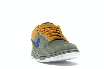 Nike SB Dunk Low Puff N Stuff