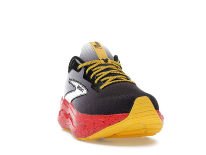 Brooks Ghost Max 2 runDisney Mickey Mouse (Women's)