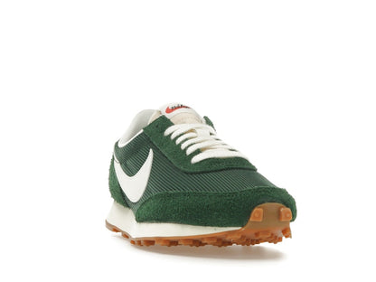 Nike Daybreak Vintage Fir (Women's)