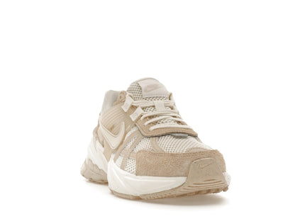 Nike V2K Run Sail Sand Drift (Women's)