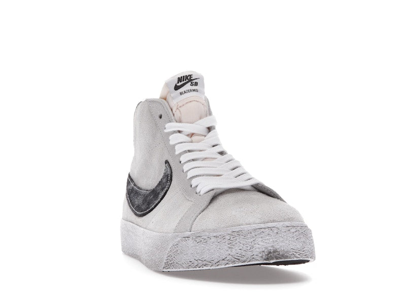 Nike SB Blazer Mid Faded Sail Black