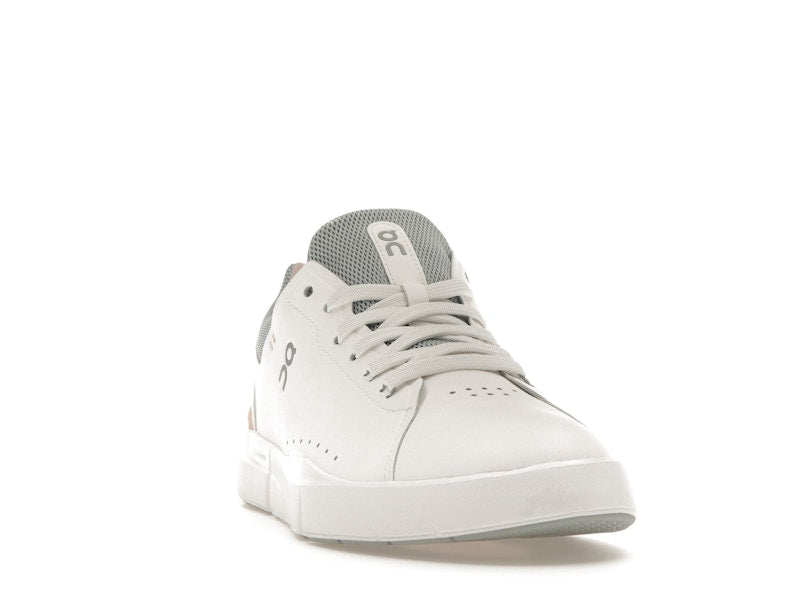 On The Roger Advantage White Rose (Women's)