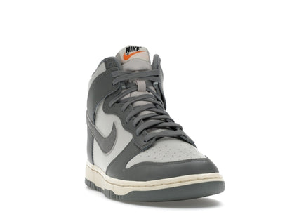 Nike Dunk High Vintage Light Bone Grey