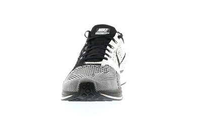 Nike Flyknit Racer Black Tongue