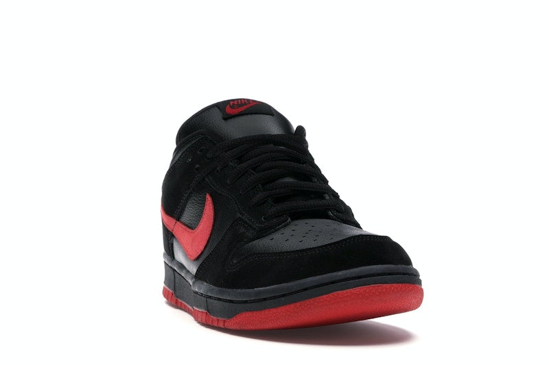 Nike SB Dunk Low Vamps