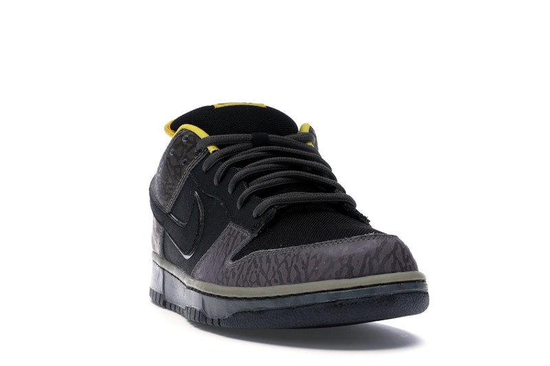 Nike SB Dunk Low Yellow Curb