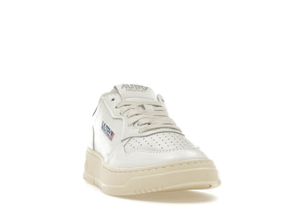 Autry Medalist Leather Low White Green (Women's)