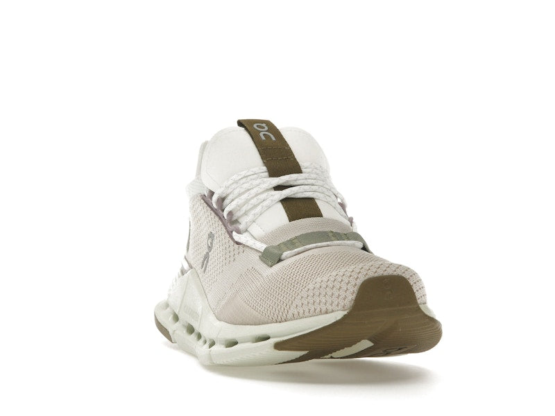 On Running Cloudnova Moon Aloe (Women's)