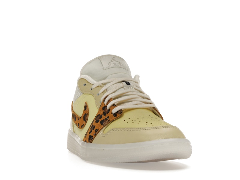 Jordan 1 Low SNKRS Day (Women's)