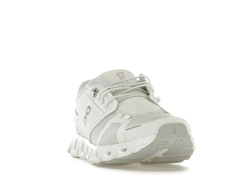 On Running Cloud 5 Ice White (Women's)
