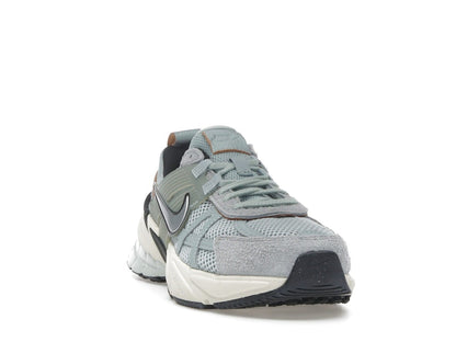 Nike V2K Run Light Pumic Black Chrome (Women's)
