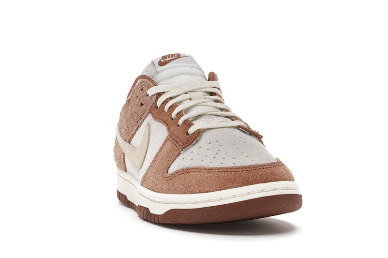 Nike Dunk Low Medium Curry