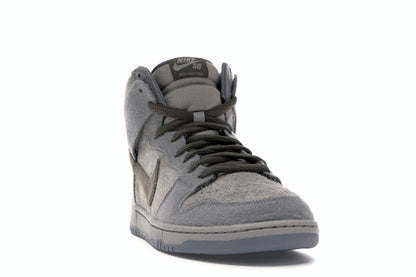Nike SB Dunk High Tauntaun