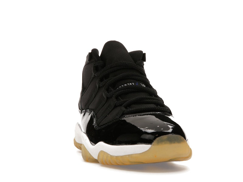 Jordan 11 Retro Space Jam (2000)
