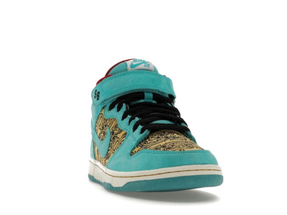 Nike SB Dunk Mid Premium Peacock