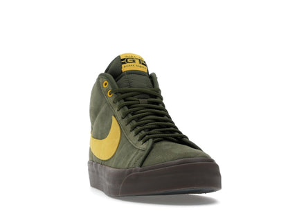 Nike SB Zoom Blazer Mid Antihero Skateboards
