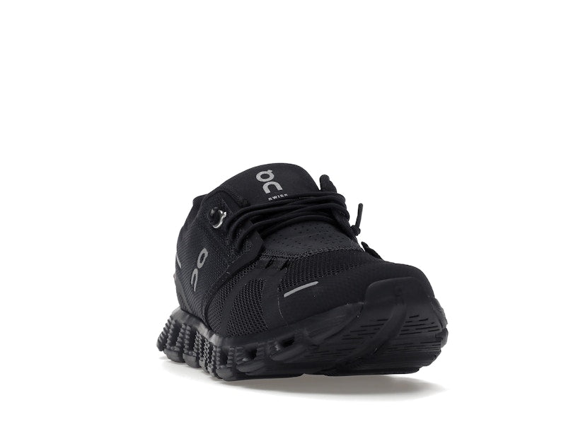 On Running Cloud 5 All Black (Women's)