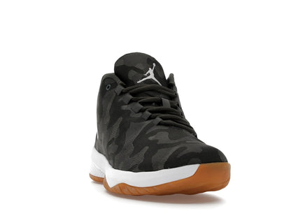 Jordan B.Fly River Rock/White-Dark Stucco