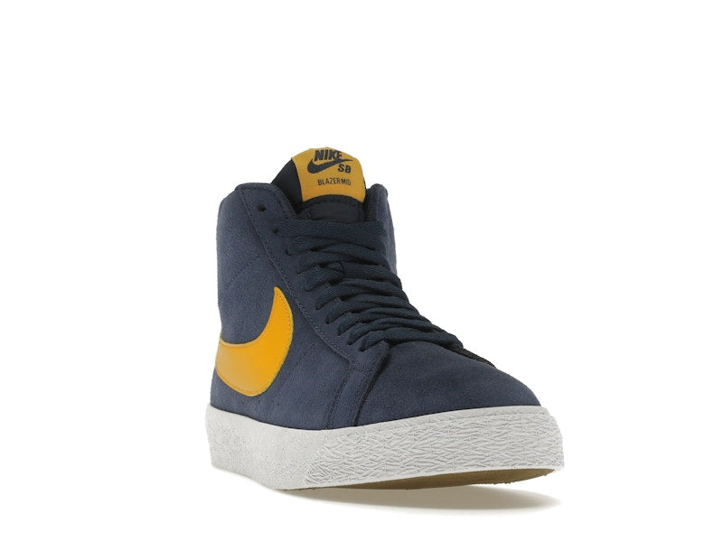 Nike SB Zoom Blazer Mid Michigan