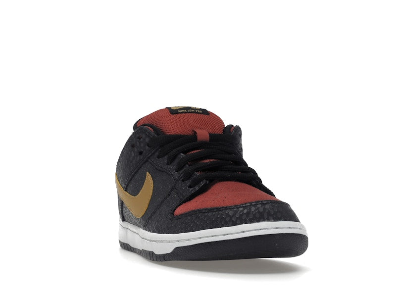 Nike SB Dunk Low Walk of Fame