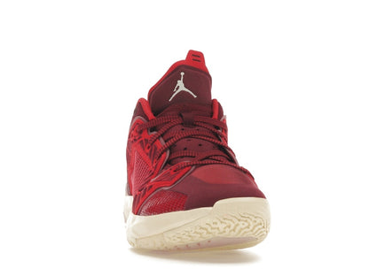 Jordan 37 Low Lift Up (Women's)