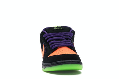 Nike SB Dunk Low Night of Mischief Halloween